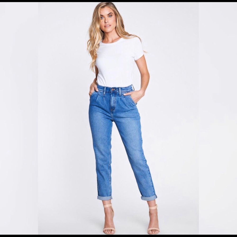 Vibrant M.I.U Mom Jeans